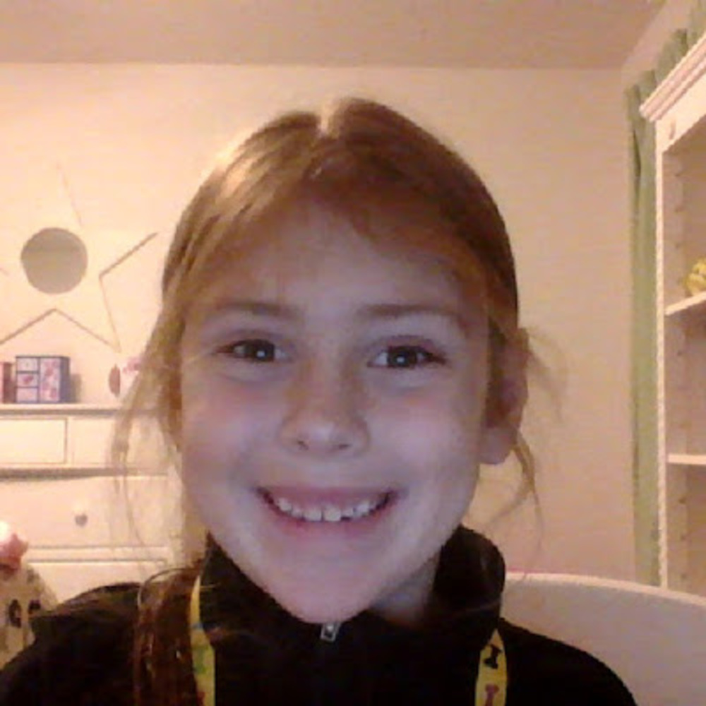 Meet your Posher, Caitlin